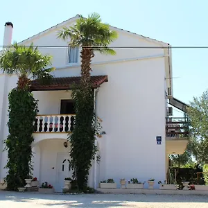 3* Pensión Vilma
