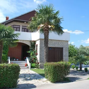 Ema Vendégház